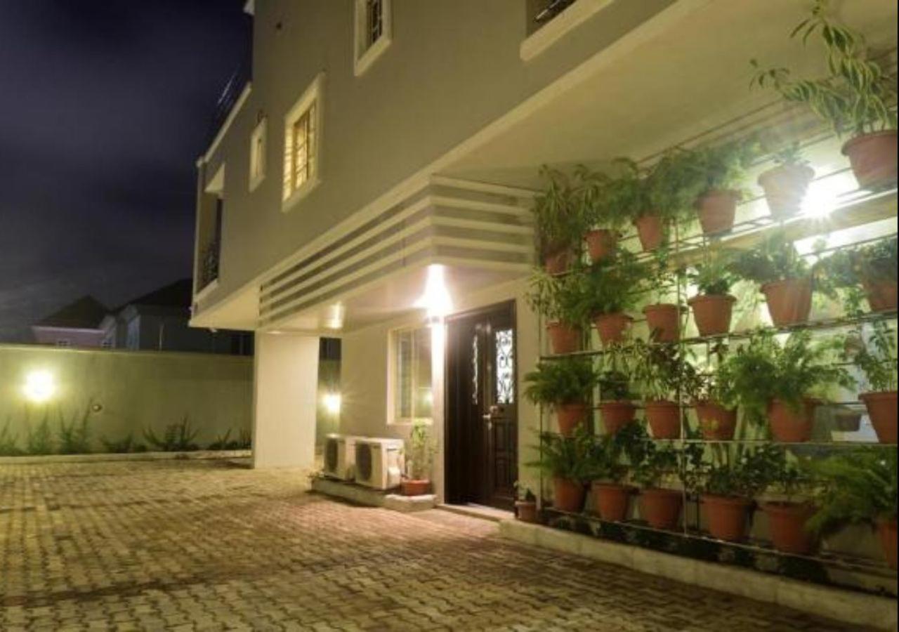 Villa Thirty Three Lagos Ngoại thất bức ảnh
