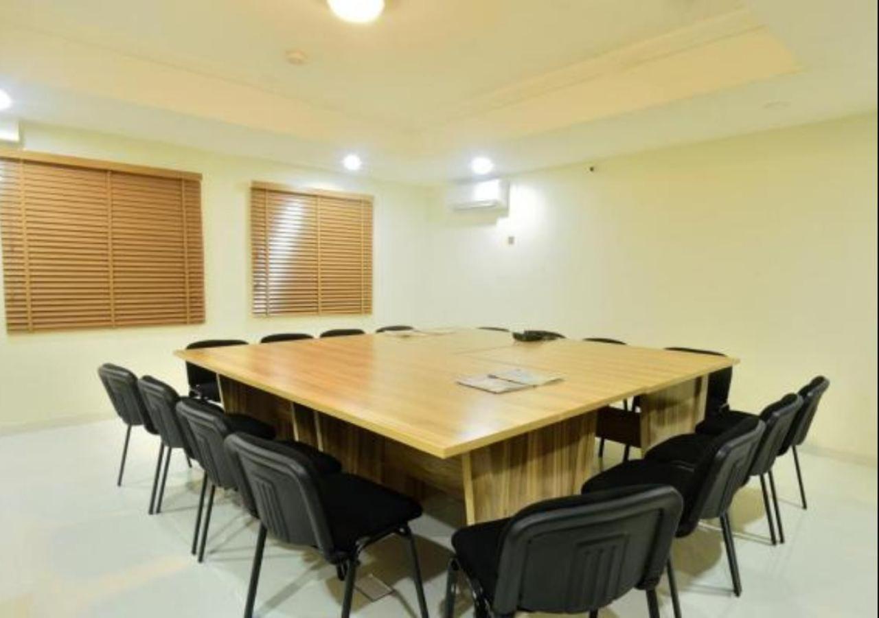 Villa Thirty Three Lagos Ngoại thất bức ảnh